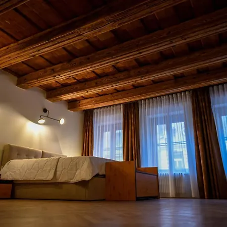 בראשוב Schloss Apartments מראה חיצוני תמונה