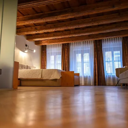 בראשוב Schloss Apartments מראה חיצוני תמונה