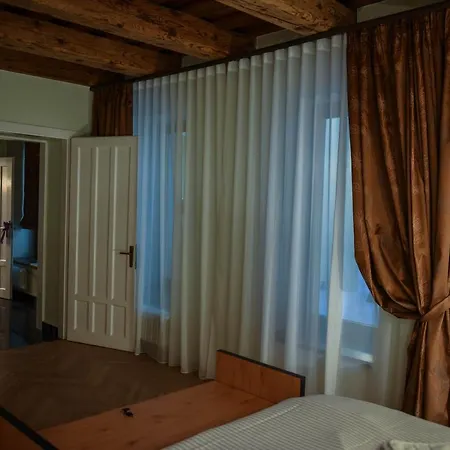 בראשוב Schloss Apartments מראה חיצוני תמונה